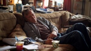 zmęczony człowiek, grafika dla artykułu 3 Najważniejsze Suplementy